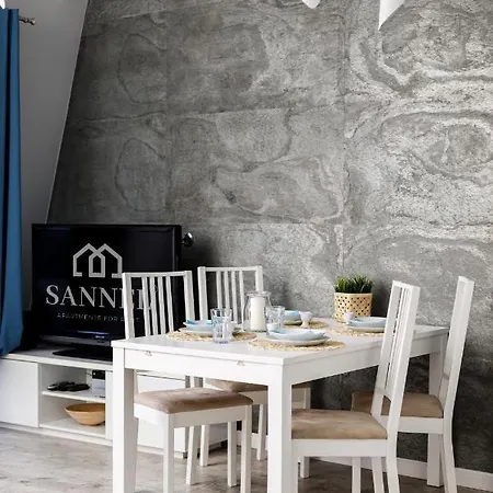 Fregata Z Basenem - -sannel For Rent Apartment Pobierowo