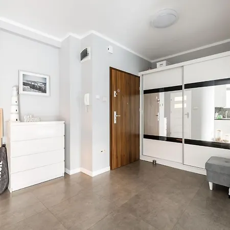 Fregata Z Basenem - -sannel For Rent Apartment Pobierowo