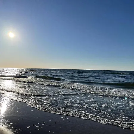 Fregata Z Basenem - -sannel For Rent